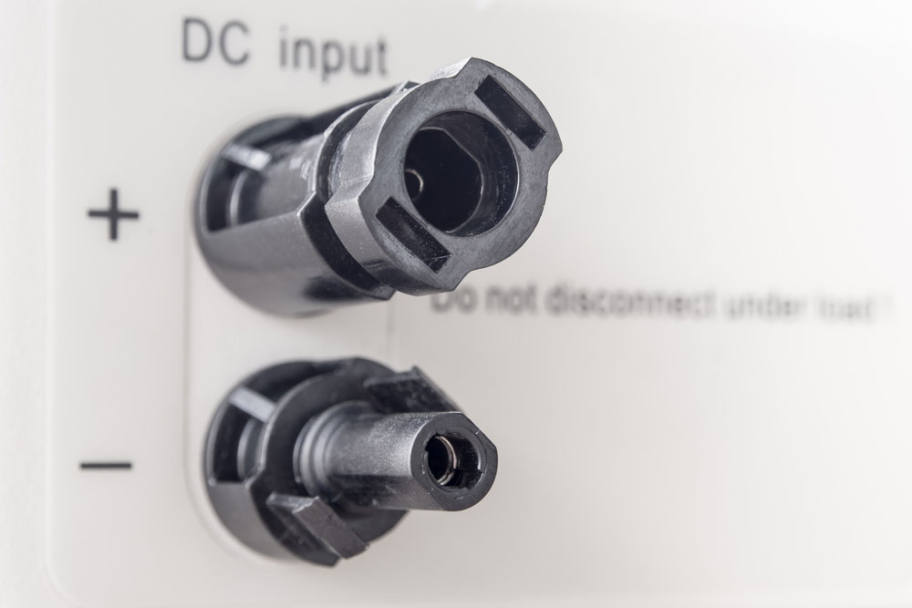 MC4 connectors with a male and female counterpart