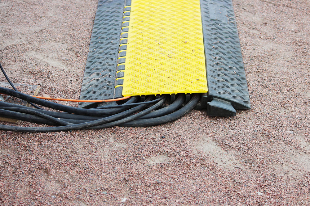 Floor protection cables in Yellow and Black